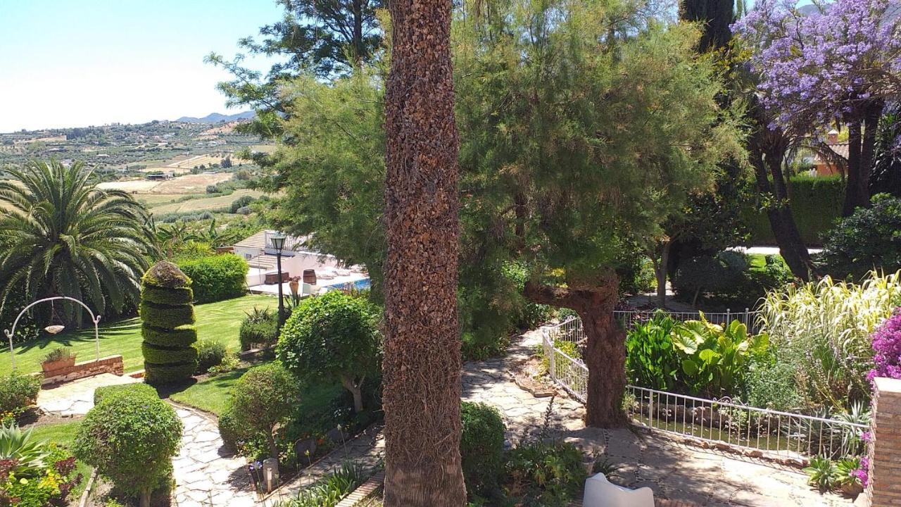 Cortijo Andaluz Bed & Breakfast Alhaurín el Grande Exterior foto