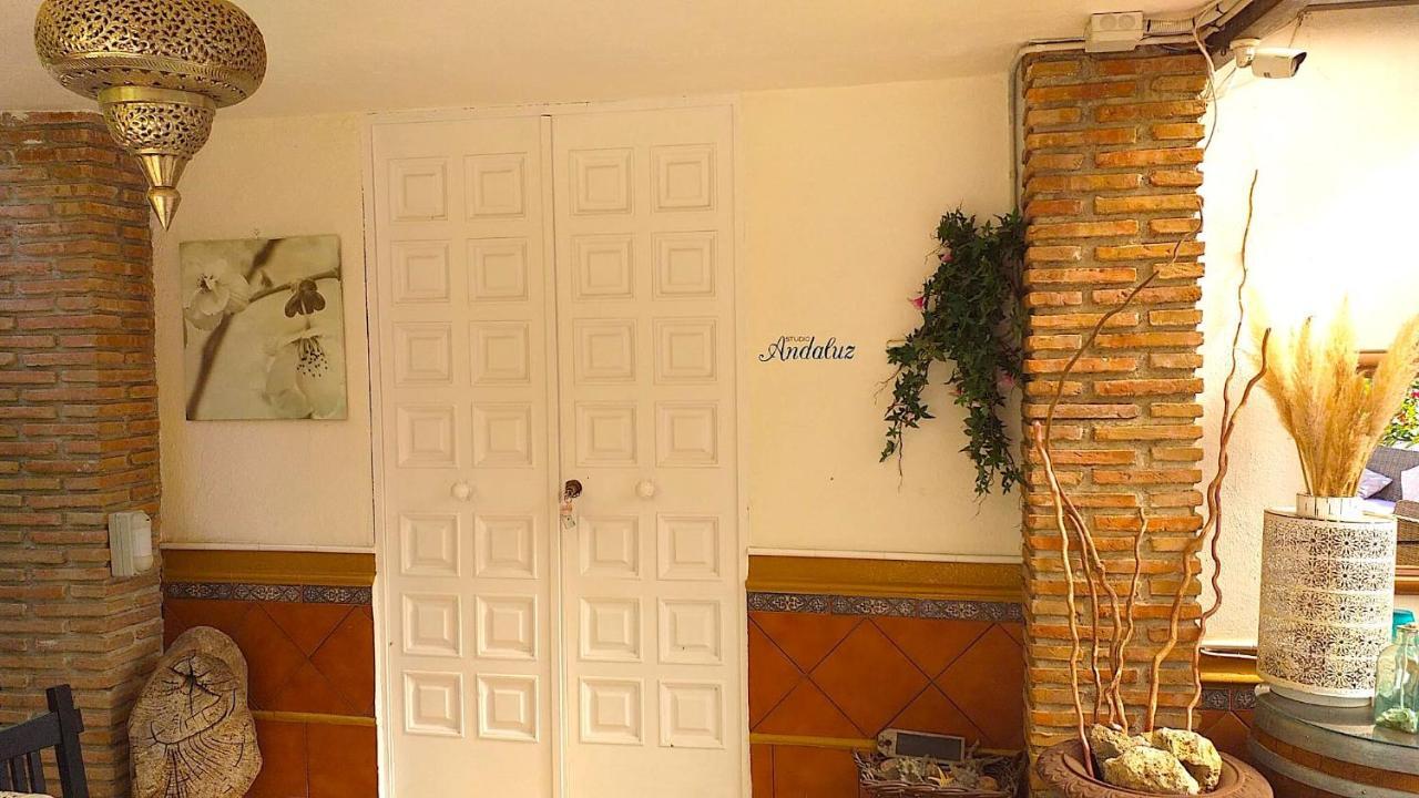 Cortijo Andaluz Bed & Breakfast Alhaurín el Grande Exterior foto